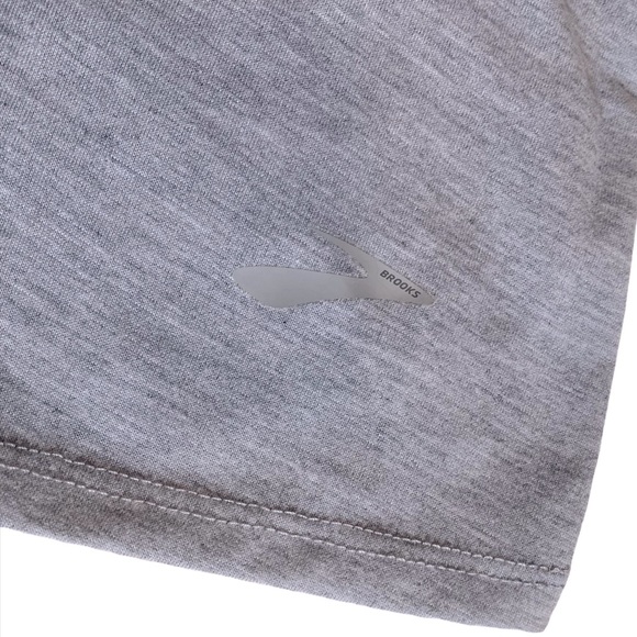 Brooks International Women's Day Running Tank - Picture 8 of 12